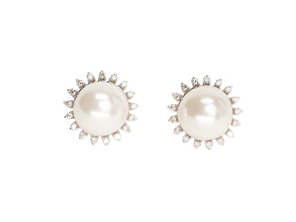 Silver White Diamond Pearl Earring
